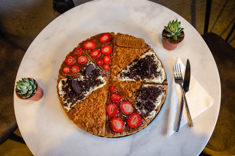 Nutella dessert pizza sweet treat